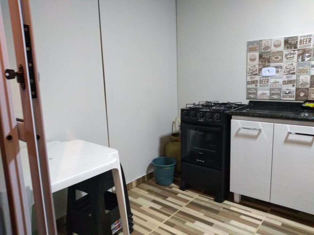 Kitnet Conteiner Climatizada Villa อูบาตูบา ภายนอก รูปภาพ